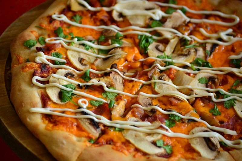 BBQ Chicken pizza catering